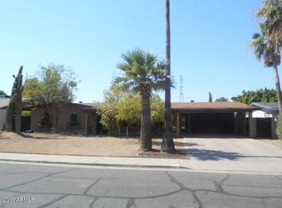 2243 E Des Moines Cir, Mesa, AZ 85213