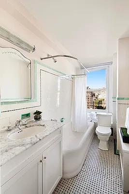 Sold by Compass | media 6