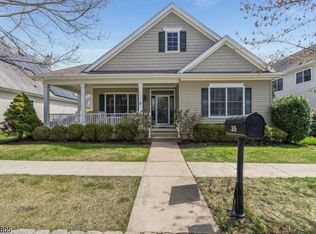 35 Falcon Way, Washington, NJ 07882
