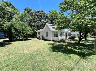 1023 E 10th St, Kannapolis, NC 28083