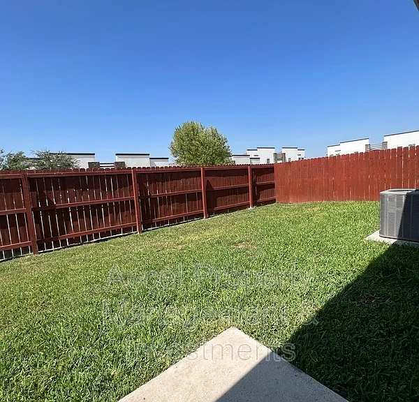 214 Fig Dr #2 — Photo 14