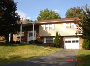 4791 Kelly Rd, Woodbridge, VA 22193