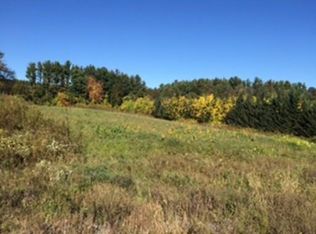 2 Wood St, Groveland, MA 01834