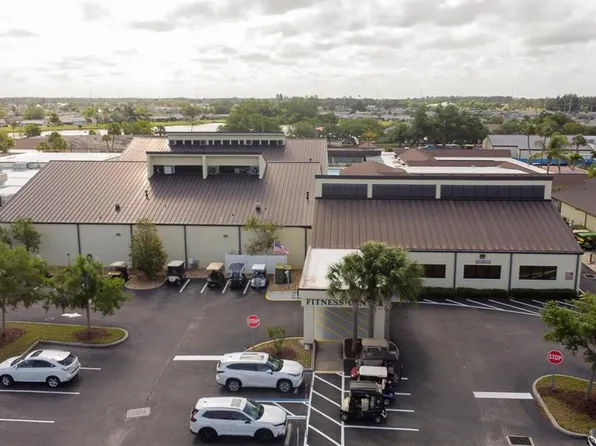 319 Linger Ln, Sun City Center, FL 33573