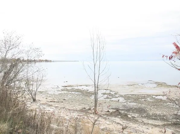 2525 Lakeshore Rd, Haldimand County, ON N1A 2W8