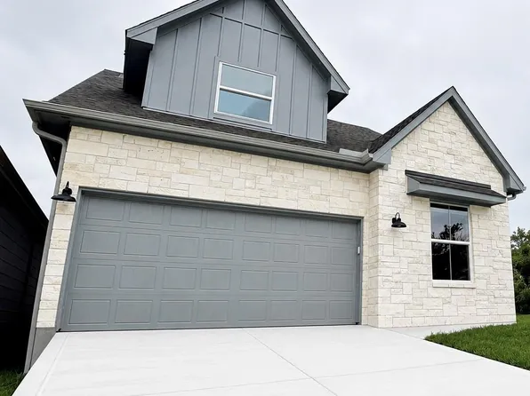 110 Cove Place Ct, Montgomery, TX 77356