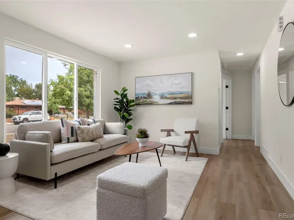 3025 Ursula Street, Aurora, CO 80011