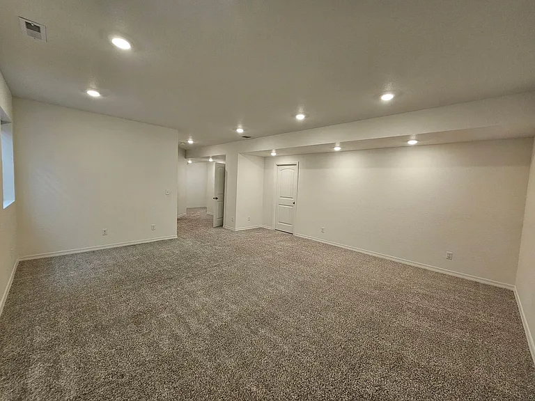 10450 Summer Ridge Dr — Photo 22