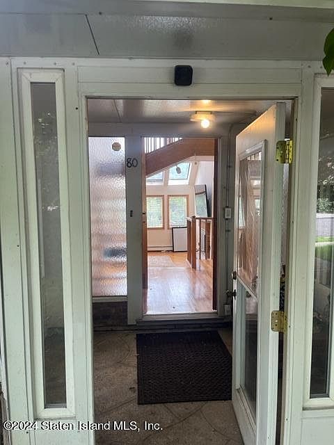 1st image of 80 Nixon Ave