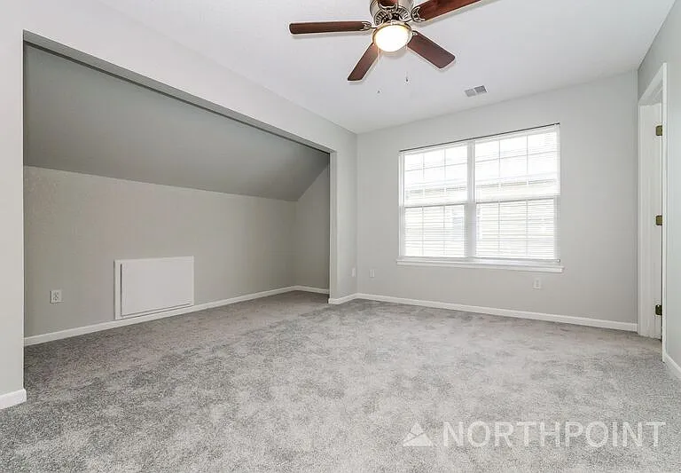 4211 Woodland Ave — Photo 8