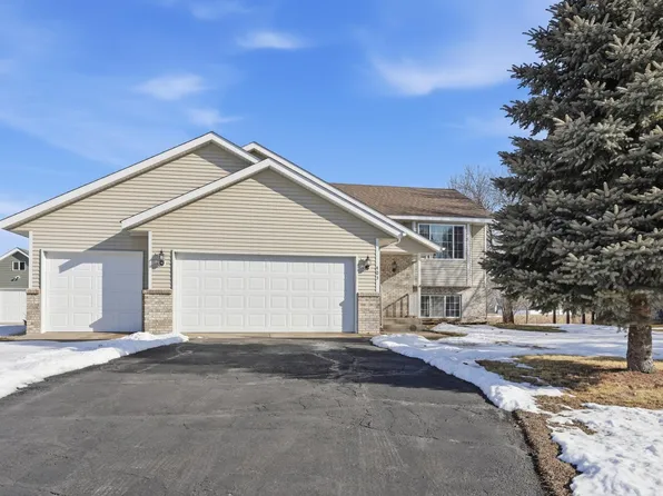 403 Gumtree St E, Saint Joseph, MN 56374