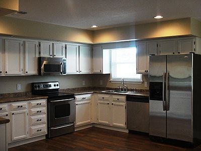3rd image of 4550 John Ave APT 4