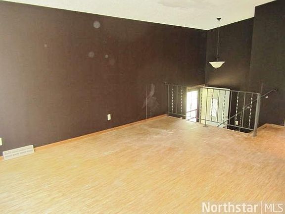 3rd image of 8277 Cypress Ln