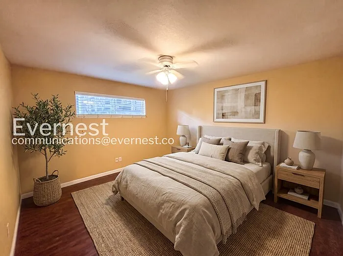 1 bed, 1.0 bath, 560 sqft, $1,349 — Photo 2