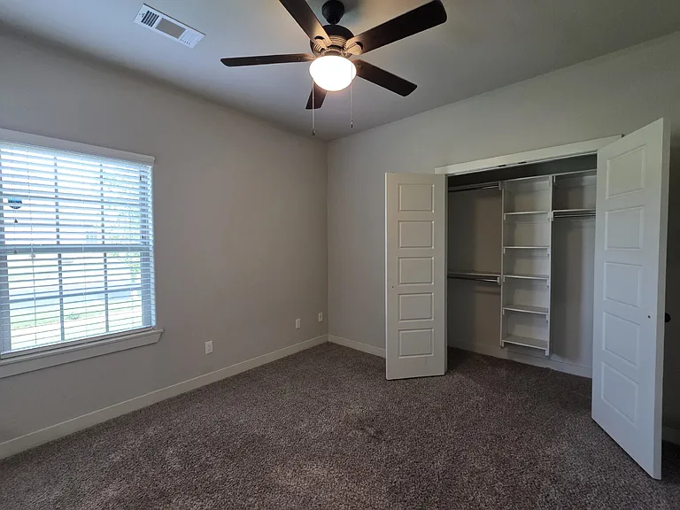 2905 Satinwood Cv — Photo 17