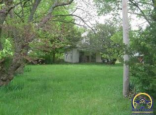 29000 S Adams Rd, Lyndon, KS 66451