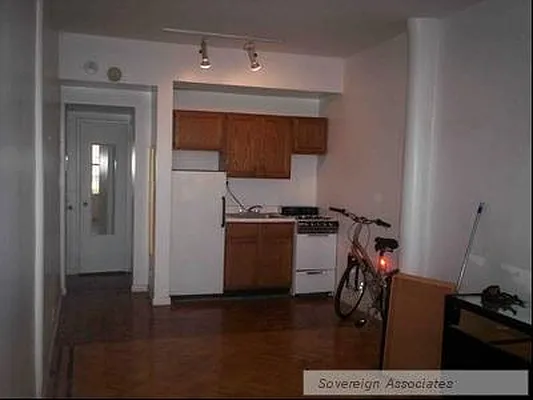 Rented by Sovereign Associates | media 4