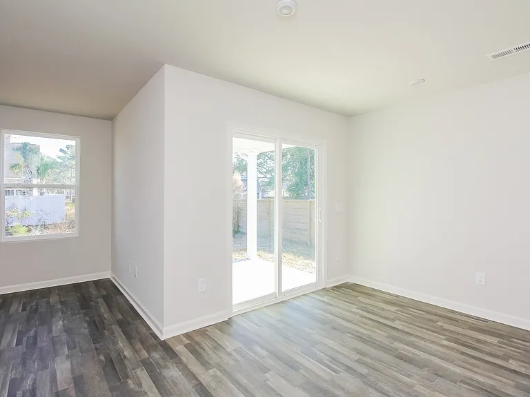 2183 Bayside Dr SW — Photo 5