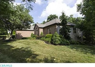 2nd image of 3484 Foxcroft Dr