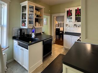 2649 N Hackett Ave, Milwaukee, WI 53211