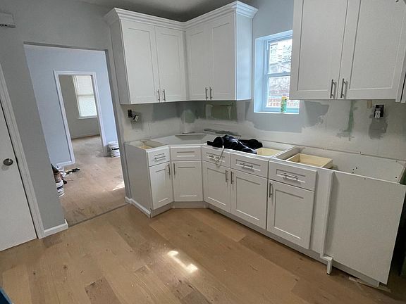 2nd image of 2524 McDonald Ave #1