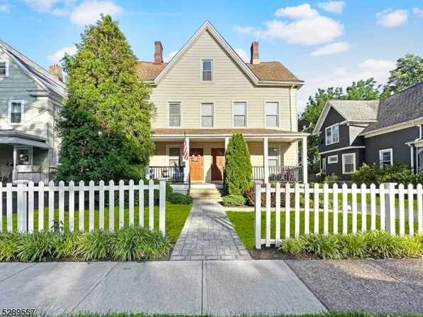 21 Hillside Ave, Chatham Boro, NJ 07928