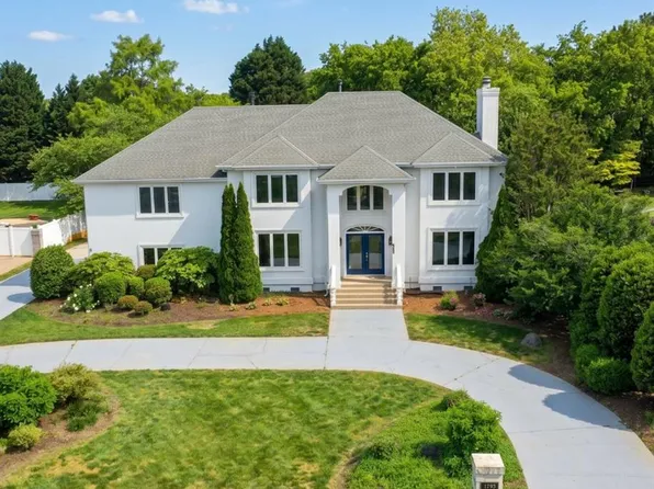 1793 Templeton Ln, Virginia Beach, VA 23454