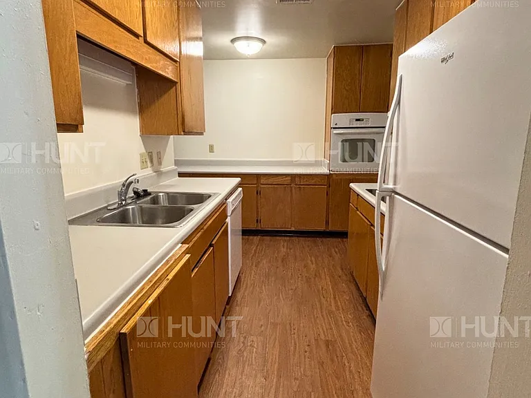 312 Ash St — Photo 4