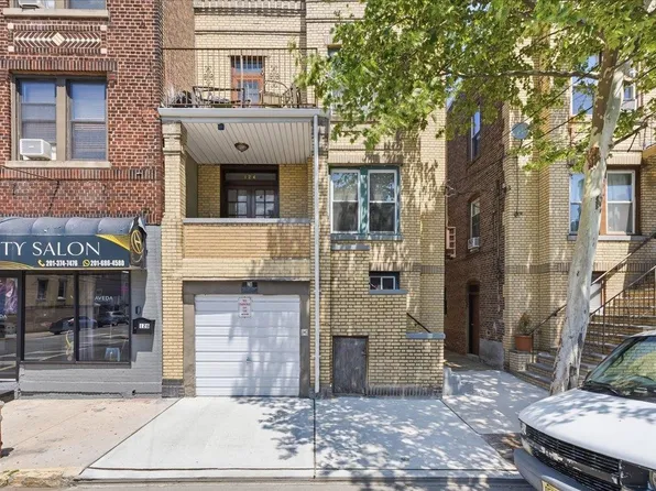 124 61st Street image 1 of 42