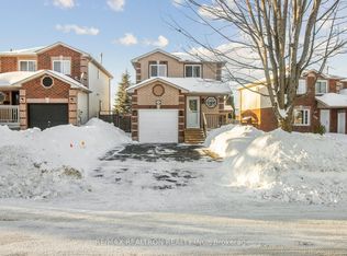 131 Columbia Rd, Barrie, ON L4N 8E5
