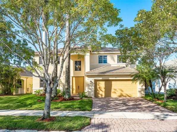 905 Nandina Drive, Weston, FL 33327