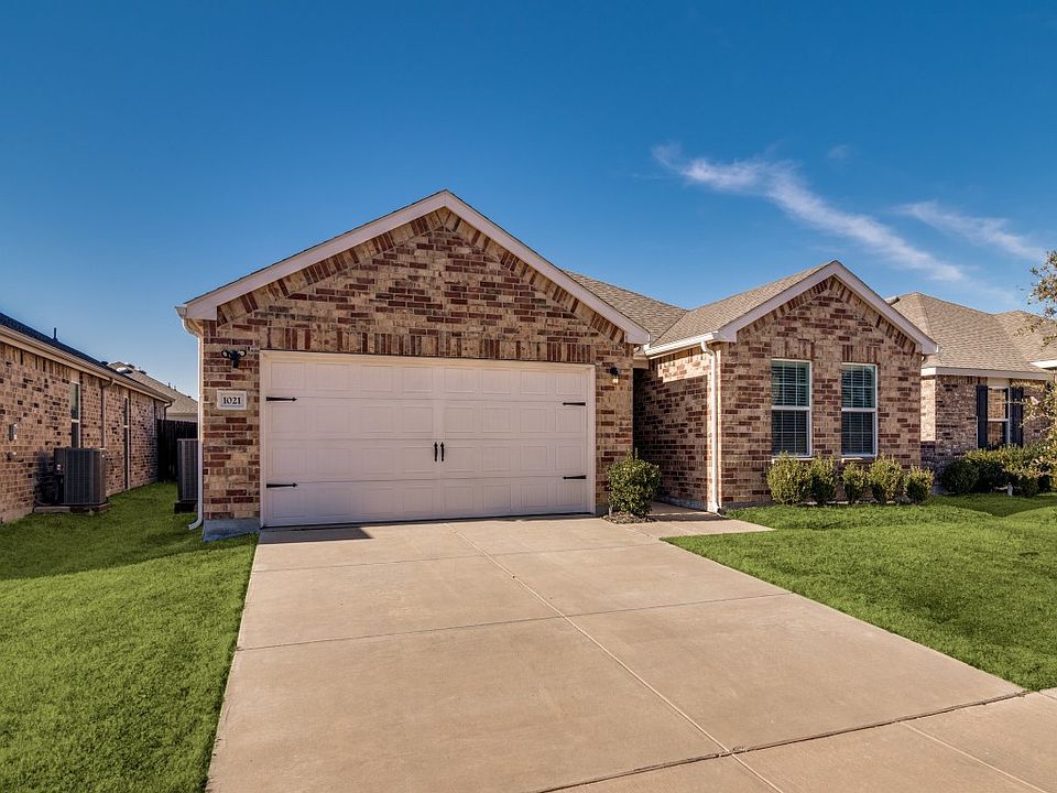1st image of 1021 Norias Dr