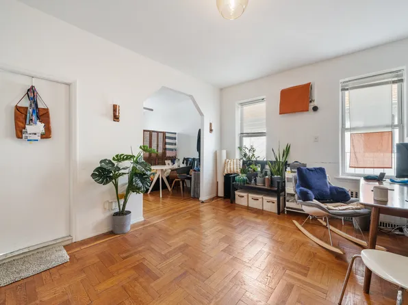 114 Terrace Place image 6 of 28