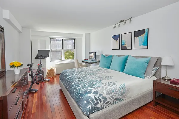 Sold by Brown Harris Stevens | media 5