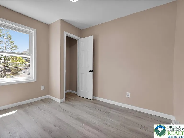1500 Washington St #3 — Photo 6