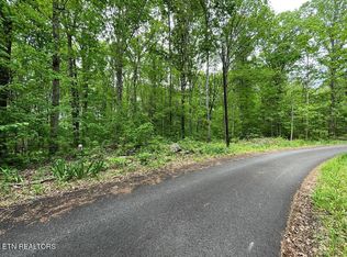 Long Creek Ln, Jamestown, TN 38556