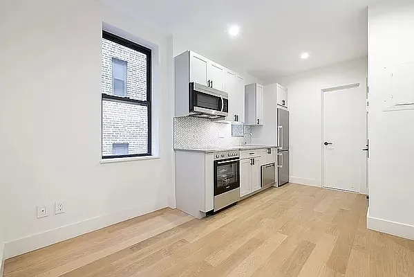 Rented by Abode Residential LLC | media 11