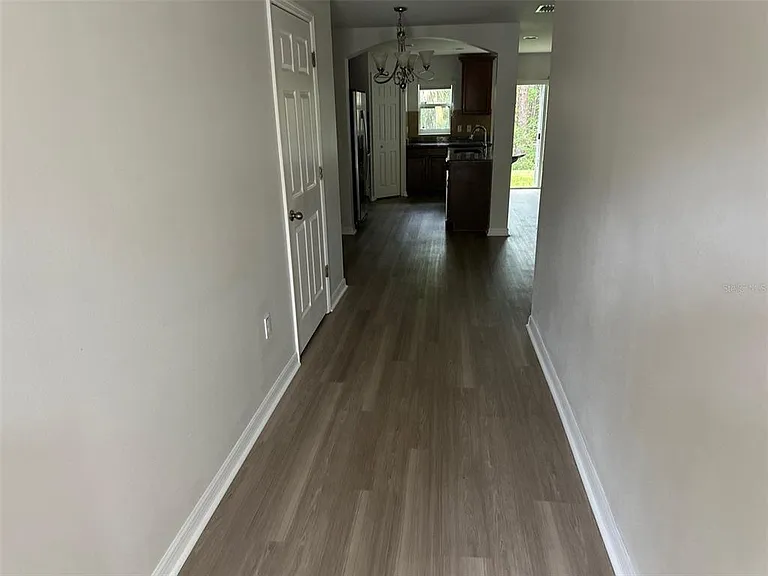 2800 Birchcreek Dr — Photo 3