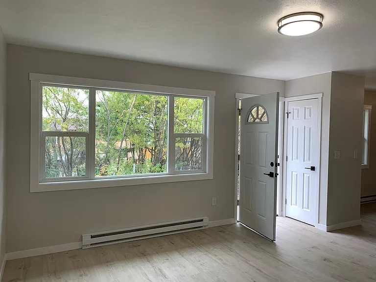 828 N Fee St — Photo 10