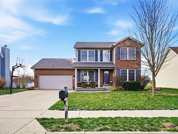 3rd image of 2586 Renwick Way