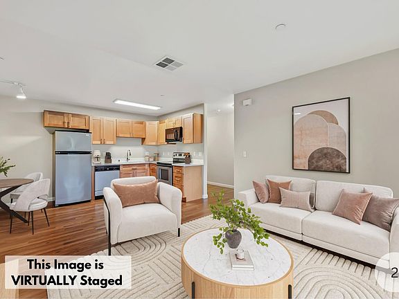 2nd image of 3128 Loma Verde Dr #112