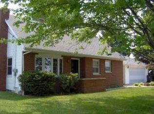 N3902 McHugh Rd, Freedom, WI 54130