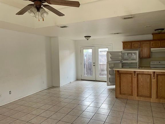 4th image of 920 French Ave APT 1
