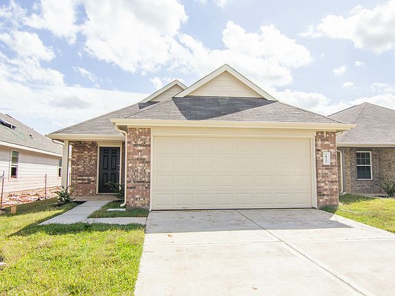 3rd image of 24355 Bella Carolina Ct