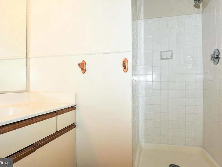 6009 Curtier Dr #C — Photo 12