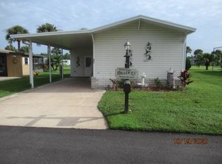 551 Racket Dr, Winter Haven, FL 33881