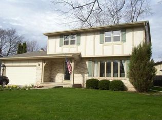 2600 E River Dr, Green Bay, WI 54301