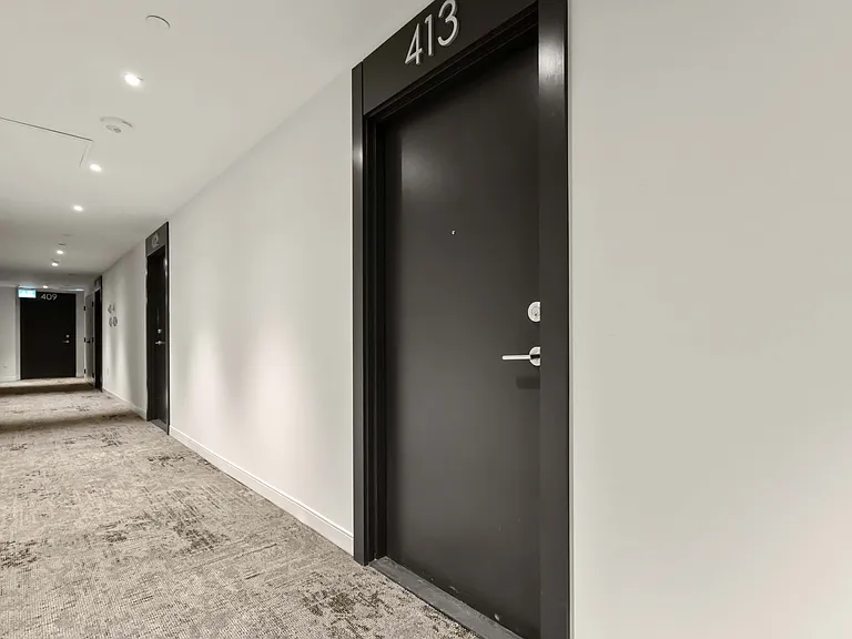 7437 Kingston Rd #413 — Photo 3
