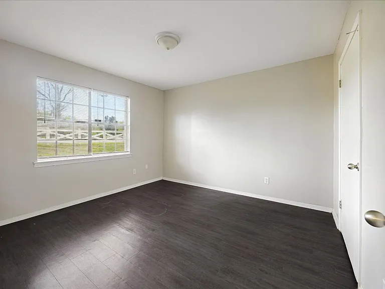 Graceland Pointe Apartments: Modern Style, Excellent Value in Memphis — Photo 10