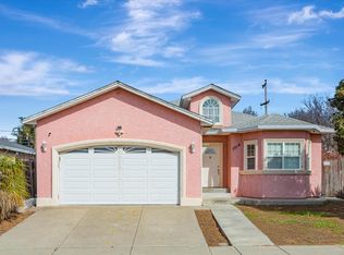 1018 Gateway Dr, Vallejo, CA 94589